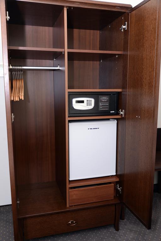 Otel Alexandar Square Boutique 4*